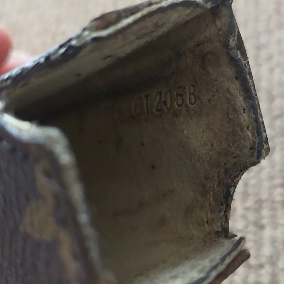 Louis Vuitton Card Holder/Pouch *FINAL PRICE* - Picture 8 of 14